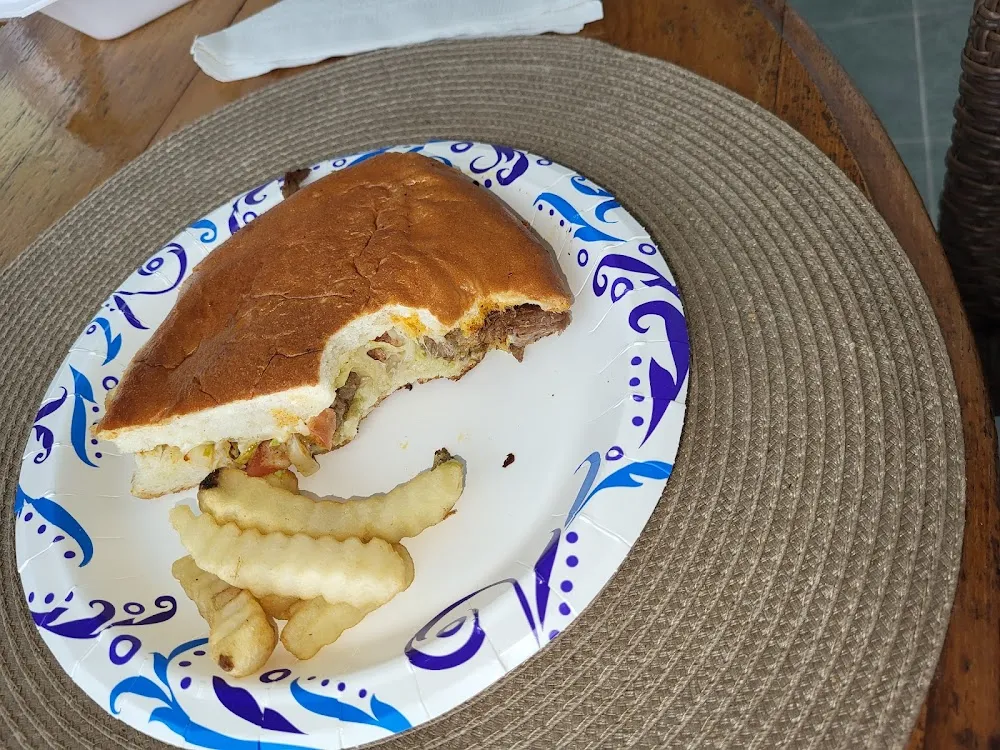 Torta Carne Asada Fries